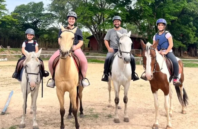 Alunos de hipismo da Hípica Fred Amaral em Itu